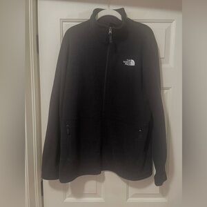 The north face men’s zip up size large